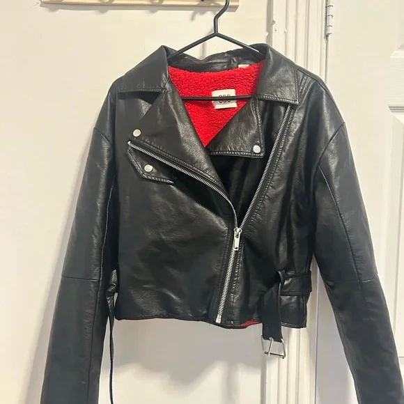 Leather jacket - Picture 2 of 3